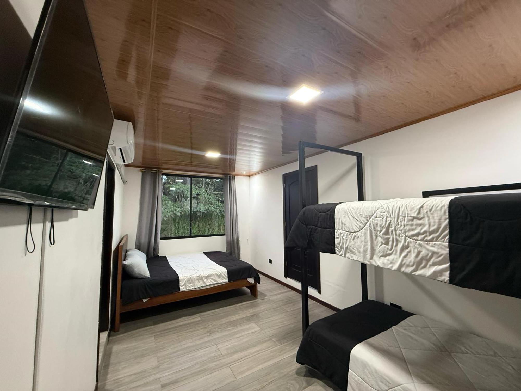 Bunker593 Inn Tena Εξωτερικό φωτογραφία